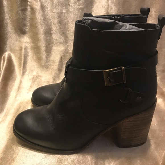 Firth Booties - Picture 4 of 5